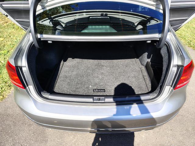 Photo of 2014 Silver Volkswagen Passat