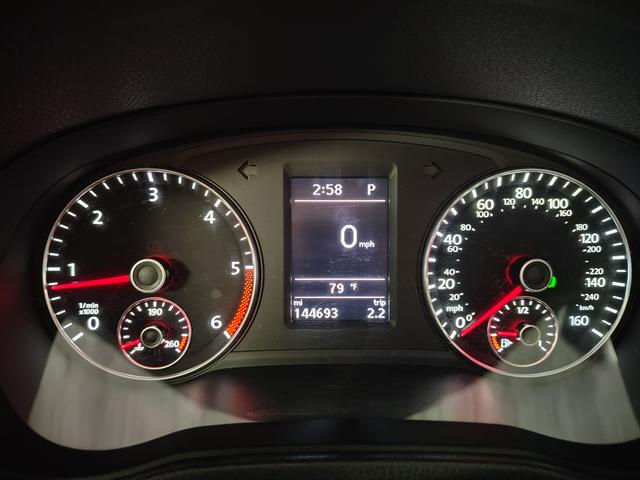 Photo of 2014 Silver Volkswagen Passat