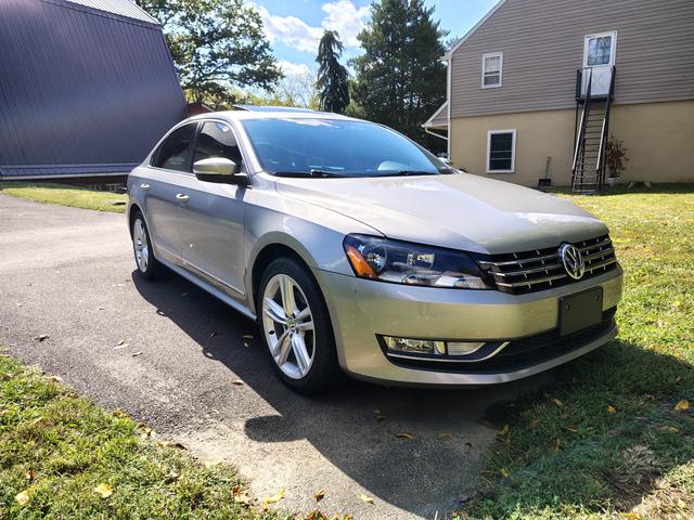 Photo of 2014 Silver Volkswagen Passat