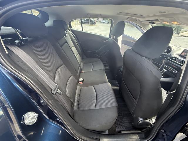 Photo of 2016 Blue Mazda Mazda3