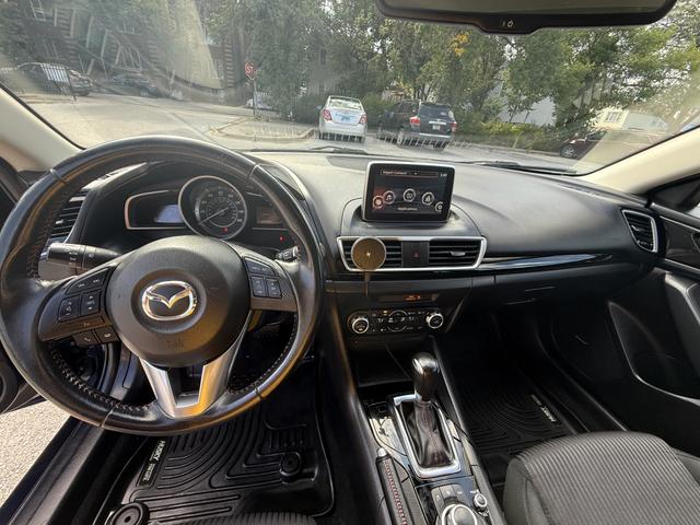 Photo of 2016 Blue Mazda Mazda3