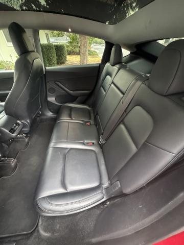 Photo of 2022 Red Tesla Model Y