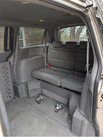Photo of 2008 Gold Honda Odyssey