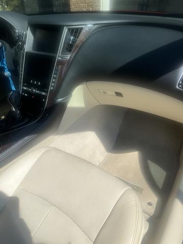 Photo of 2015 Red INFINITI Q50