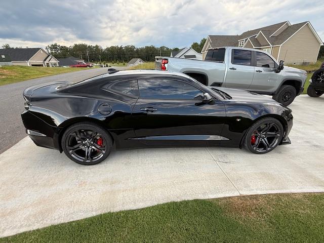 Photo of 2022 Black Chevrolet Camaro