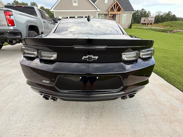 Photo of 2022 Black Chevrolet Camaro