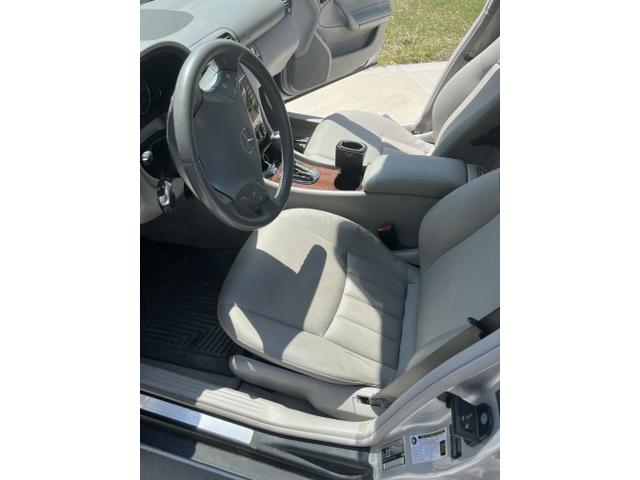 Photo of 2007 Silver Mercedes-Benz C-Class