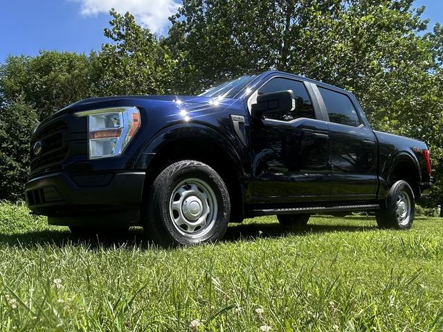Photo of 2021 Black Ford F-150