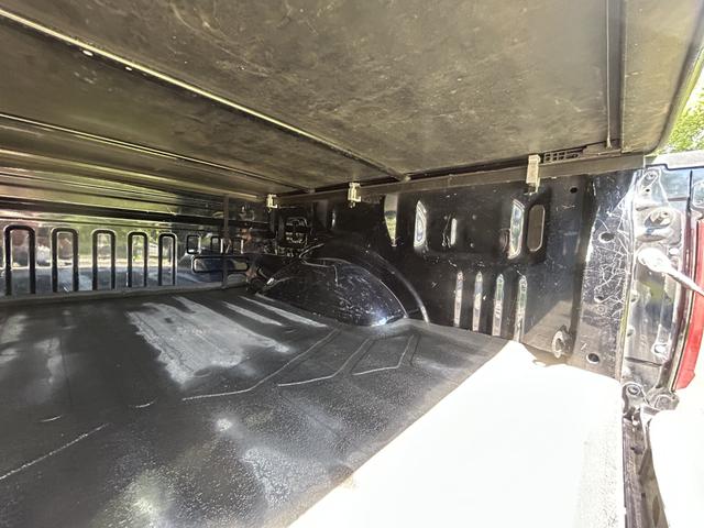Photo of 2021 Black Ford F-150