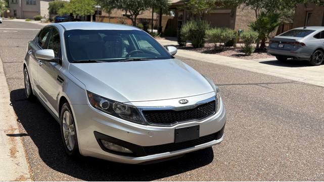 Photo of 2013 Silver Kia Optima