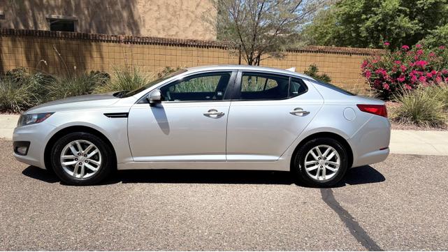 Photo of 2013 Silver Kia Optima