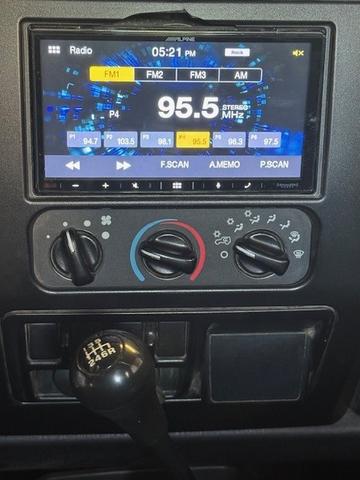 Photo of 2005 Gray Jeep Wrangler