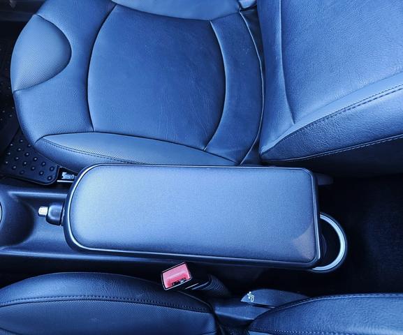 Photo of 2010 Blue MINI Cooper S