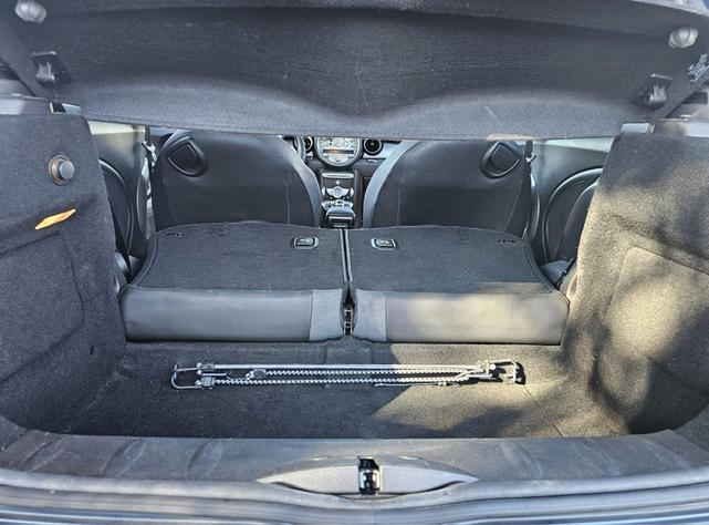 Photo of 2010 Blue MINI Cooper S