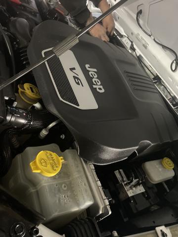 Photo of 2018 White Jeep Wrangler JK Unlimited