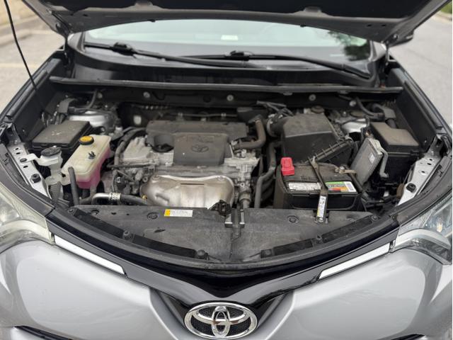 Photo of 2016 Silver Toyota RAV4