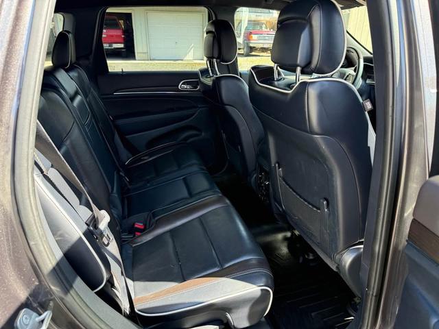 Photo of 2014 Gray Jeep Grand Cherokee