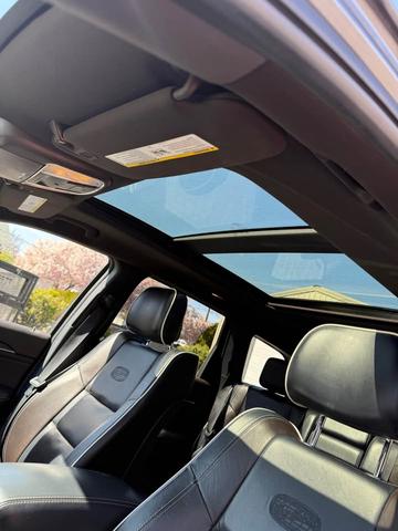 Photo of 2014 Gray Jeep Grand Cherokee