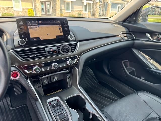 Photo of 2018 Black Honda Accord