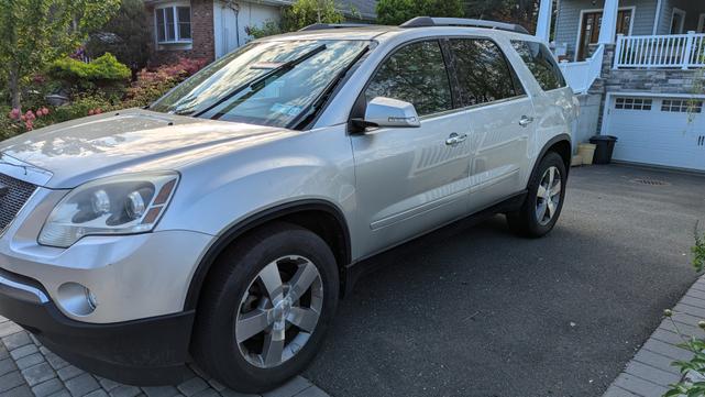Photo of 2012 Gray GMC Acadia