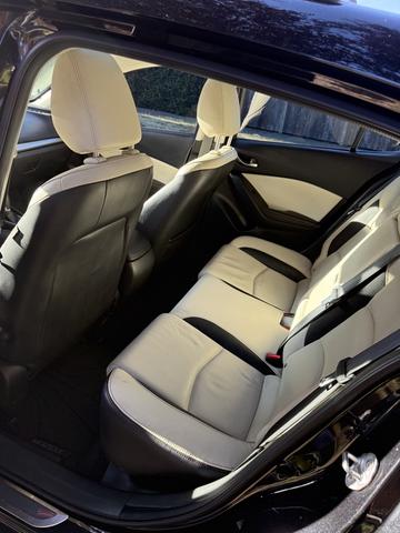 Photo of 2014 Black Mazda Mazda3
