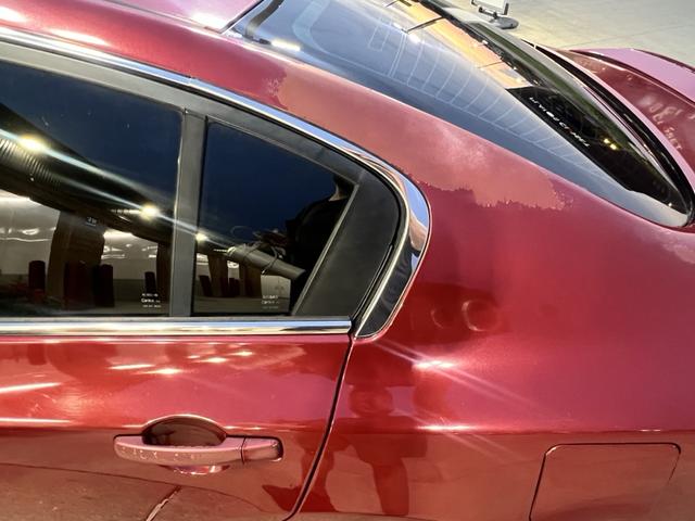 Photo of 2007 Red Nissan Altima