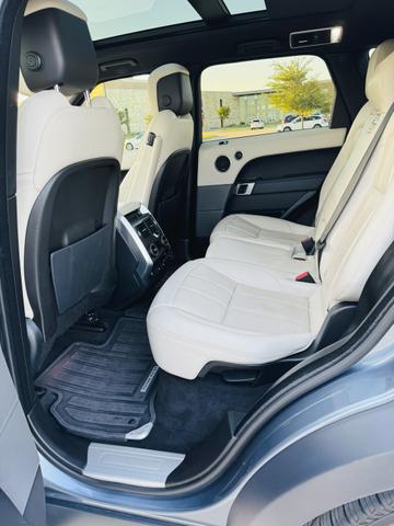 Photo of 2020 Blue Land Rover Range Rover Sport
