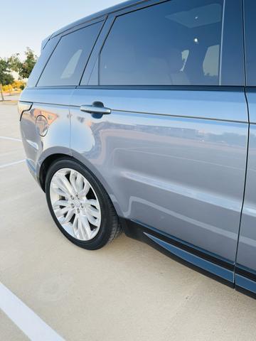 Photo of 2020 Blue Land Rover Range Rover Sport