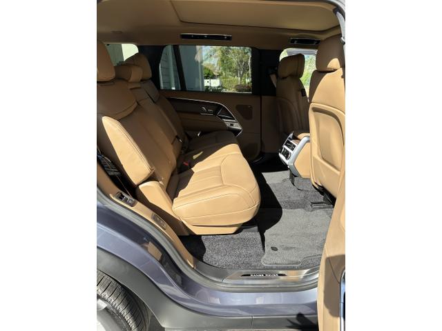 Photo of 2025 Blue Land Rover Range Rover
