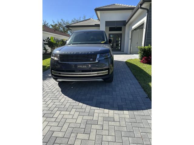 Photo of 2025 Blue Land Rover Range Rover