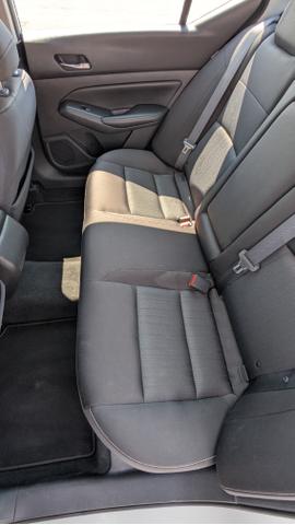 Photo of 2019 White Nissan Altima