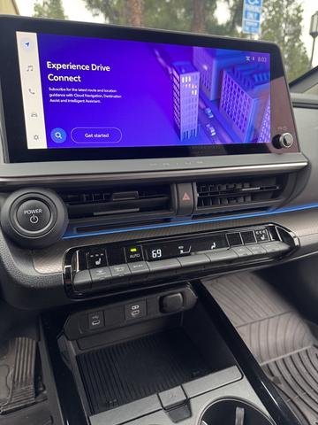 Photo of 2024 Black Toyota Prius