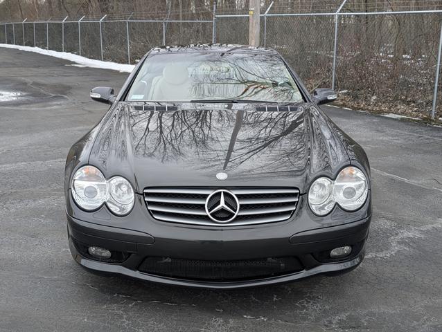 Photo of 2003 Gray Mercedes-Benz SL-Class