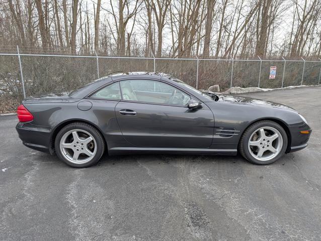 Photo of 2003 Gray Mercedes-Benz SL-Class