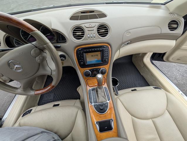 Photo of 2003 Gray Mercedes-Benz SL-Class