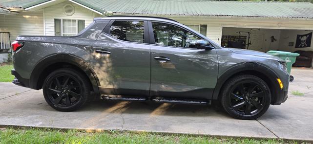 Photo of 2023 Gray Hyundai SANTA CRUZ
