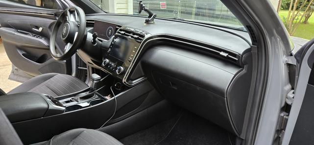 Photo of 2023 Gray Hyundai SANTA CRUZ