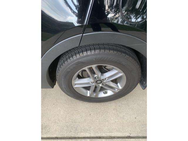 Photo of 2017 Black Hyundai Santa Fe Sport