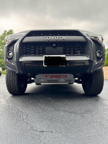 Photo of 2024 Gray Toyota 4Runner