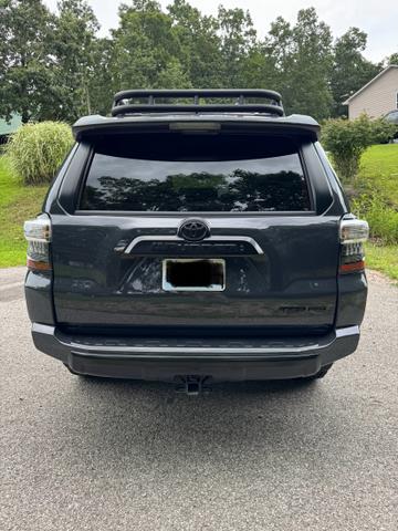 Photo of 2024 Gray Toyota 4Runner