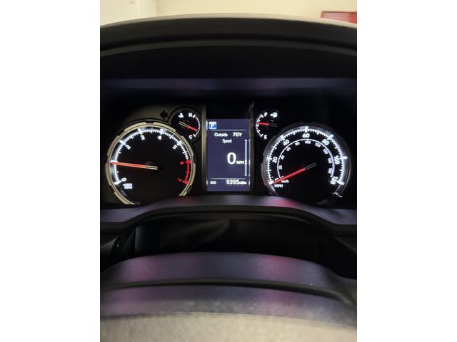 Photo of 2024 Gray Toyota 4Runner