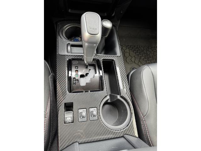 Photo of 2024 Gray Toyota 4Runner