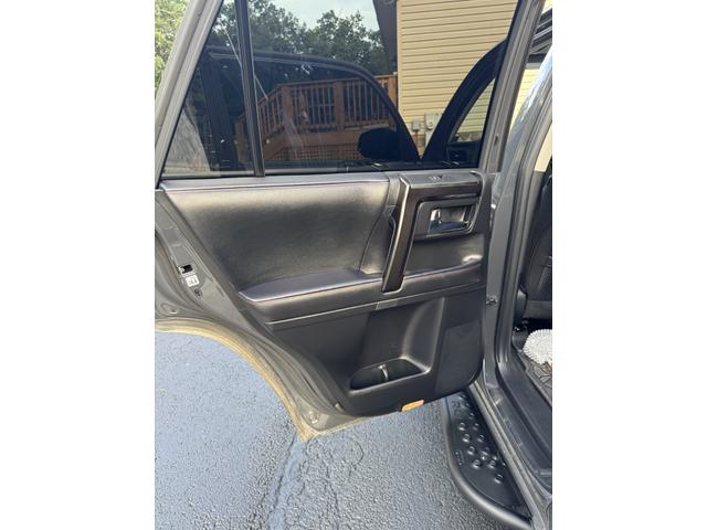 Photo of 2024 Gray Toyota 4Runner
