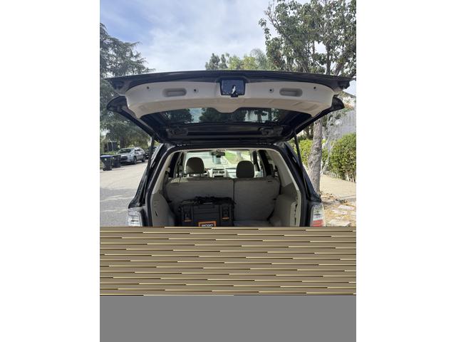 Photo of 2009 Black Mercury Mariner Hybrid