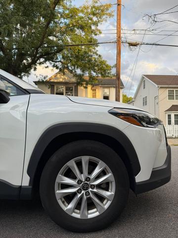 Photo of 2023 White Toyota Corolla Cross