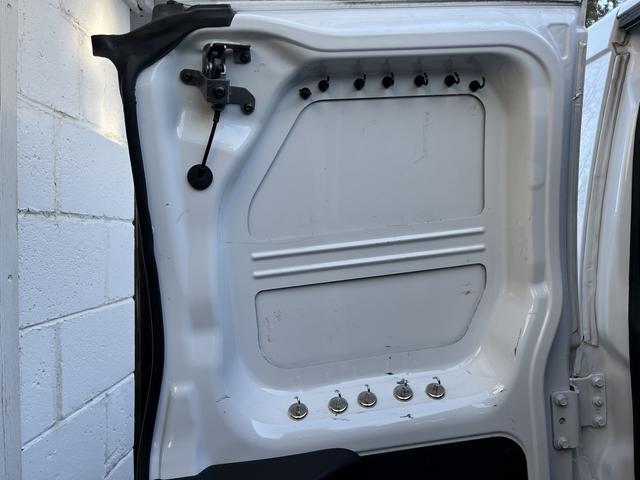 Photo of 2020 White Ford Transit-250