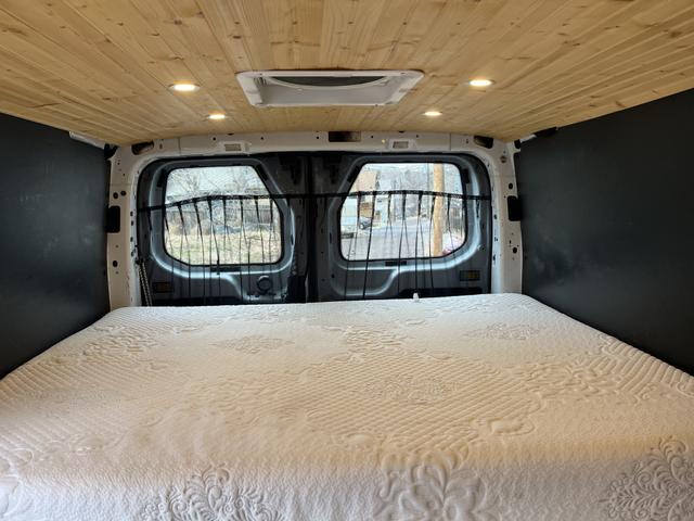Photo of 2020 White Ford Transit-250