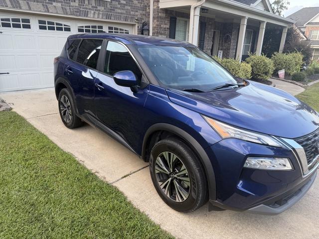 Photo of 2023 Blue Nissan Rogue