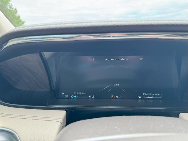 Photo of 2021 Red Lincoln Navigator