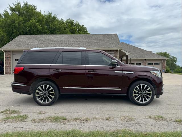 Photo of 2021 Red Lincoln Navigator